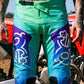 Motocross-Hose Frost Bite getragen auf der Strecke
