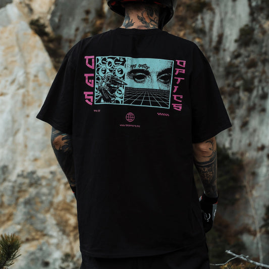 Legacy (black) - Regular T-Shirt (200GSM)
