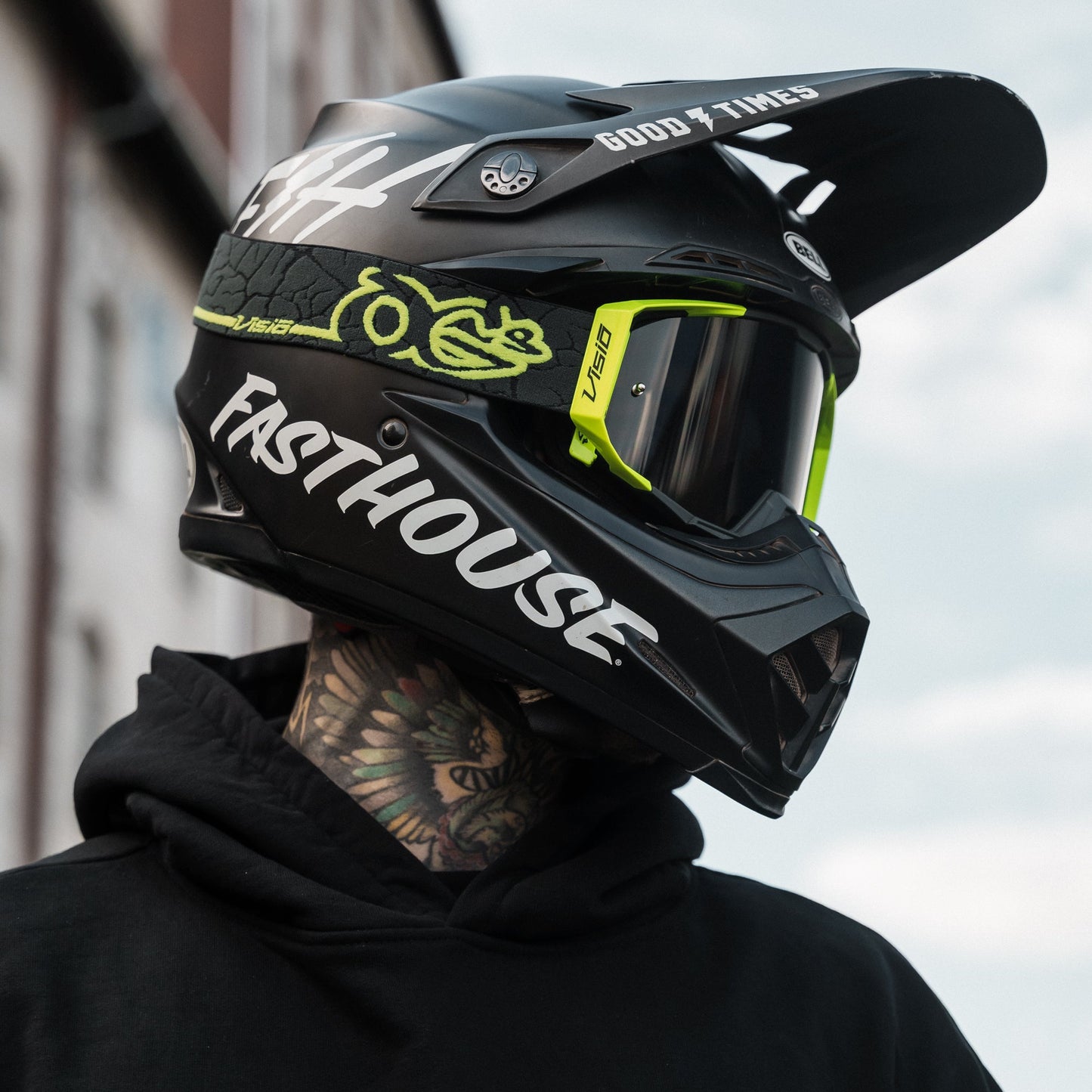 Neon Disorder - VISIO PRO